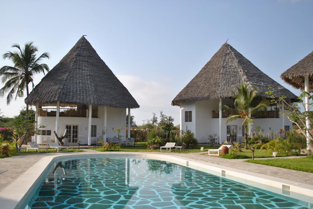 Kola Beach Resort Mambrui ภายนอก รูปภาพ