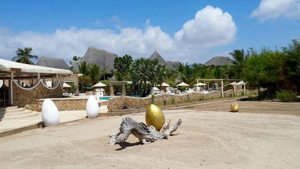Kola Beach Resort Mambrui ภายนอก รูปภาพ