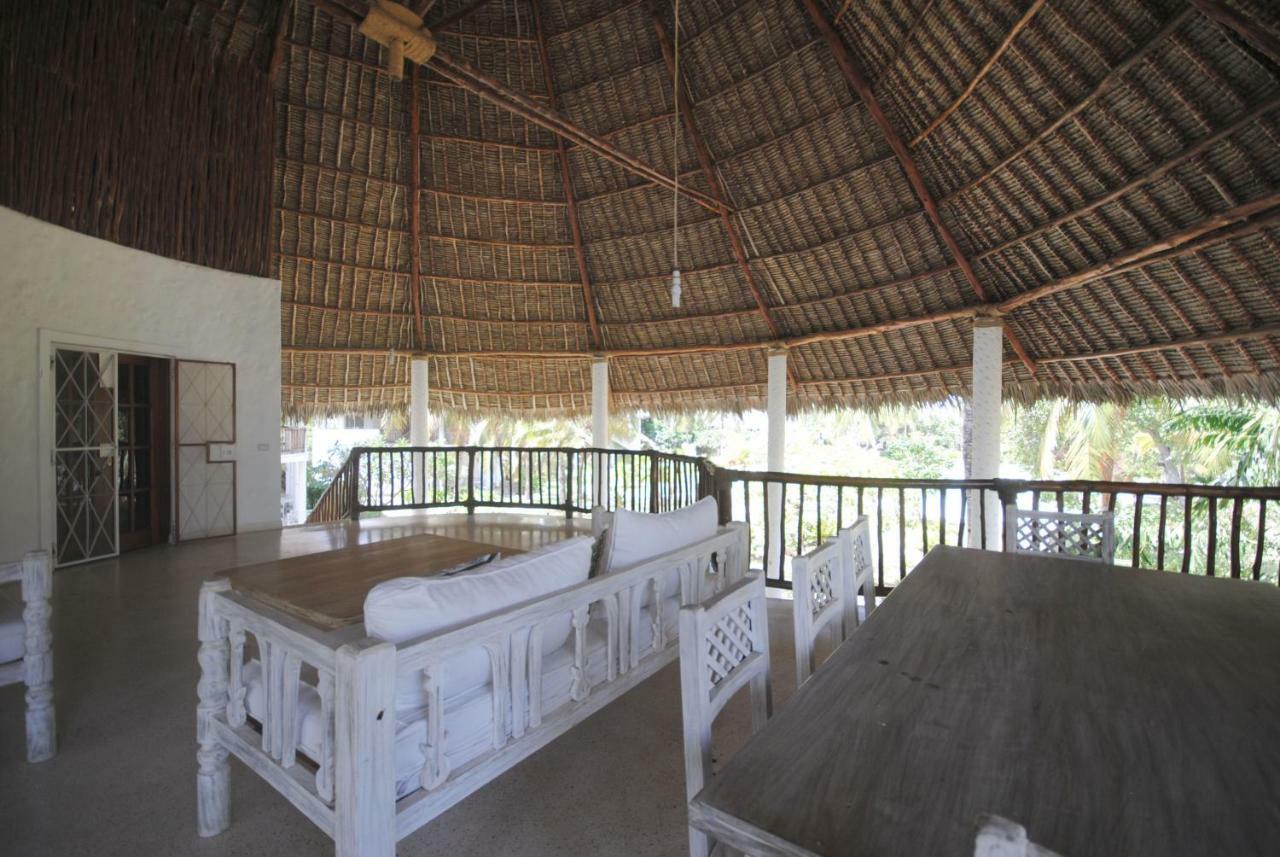 Kola Beach Resort Mambrui ภายนอก รูปภาพ